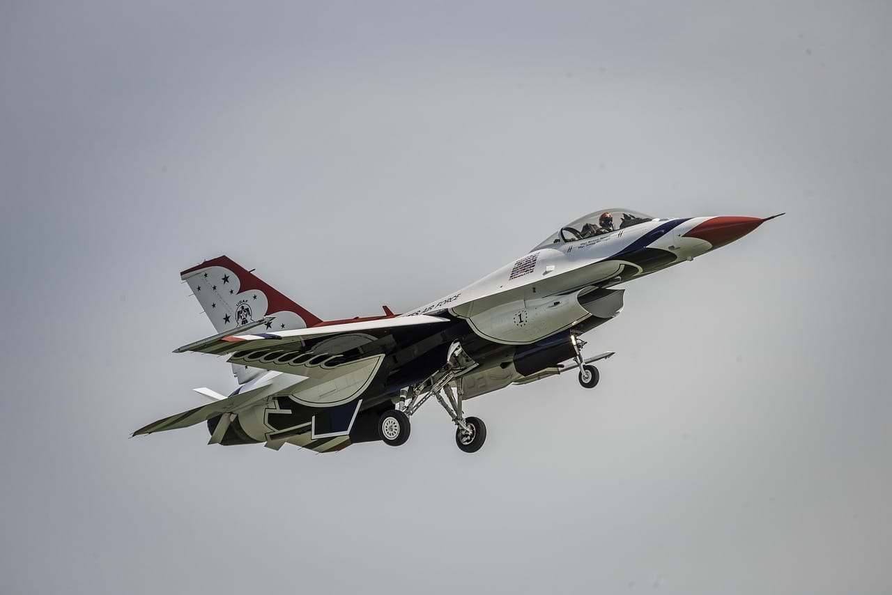 Egress training – szybka ewakuacja z samolotu